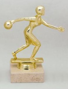 Figurka hráčka bowlingu 17 cm