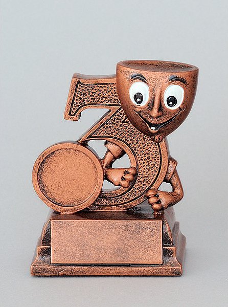 Figura pohárek s trojkou 9,5 cm