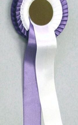 Kokarda dvouřadá fialová