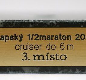 Sada zlatých gravírovaných štítků č. 1