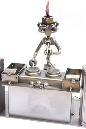 Kovová figurka - DJ 19 cm