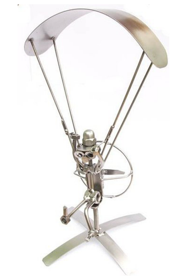Kovová figurka - Paragliding 35 cm