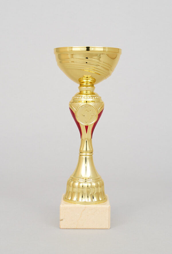 Zlatý sportovní pohár se zlato - červeným středem 20 - 25 cm - Image 4