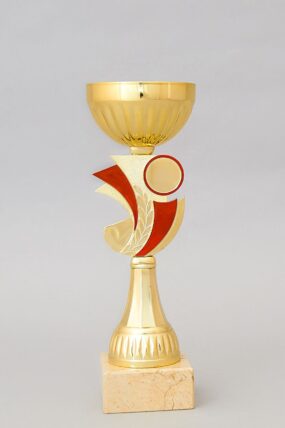 Zlatý sportovní pohár se zlato - červeným středem 23 - 29 cm - 23 cm