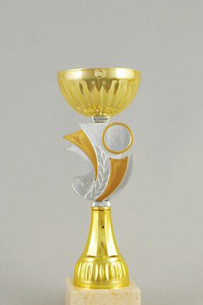 Zlatý sportovní pohár 23 - 28 cm - 23 cm
